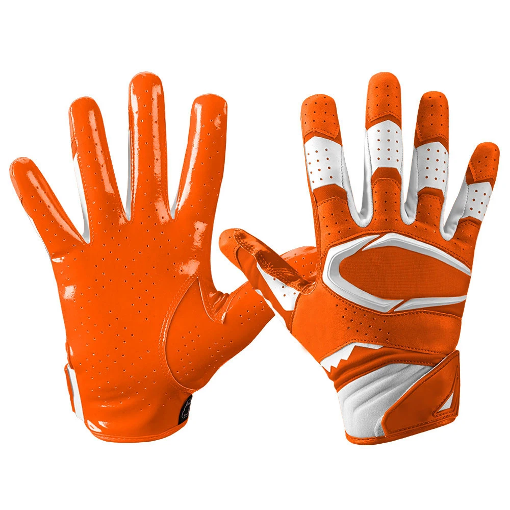 How to choose the right football glove size?