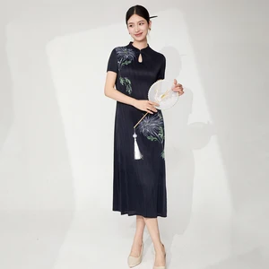 New Arrival 2025 Women's Elegant Dress High Quality Design Vintage Stretch Pleated Print Dress