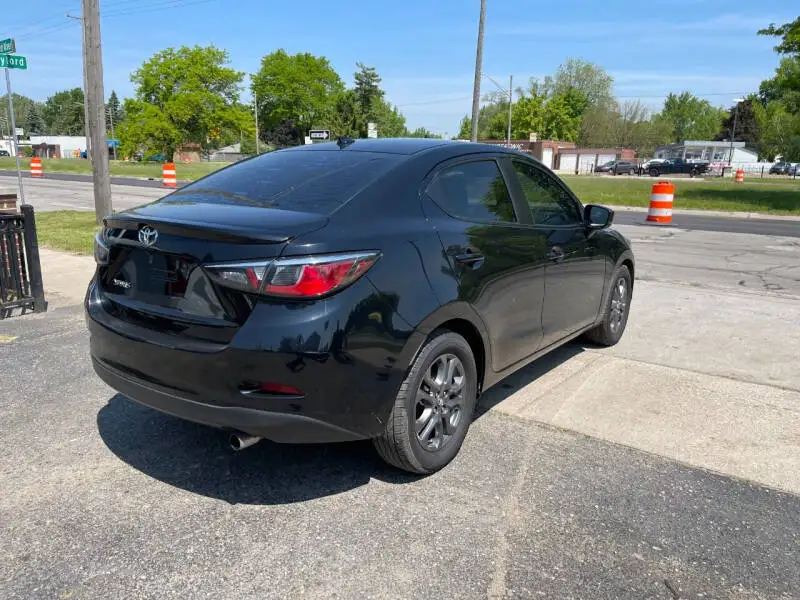 Used 2020 Toyota Yari-s