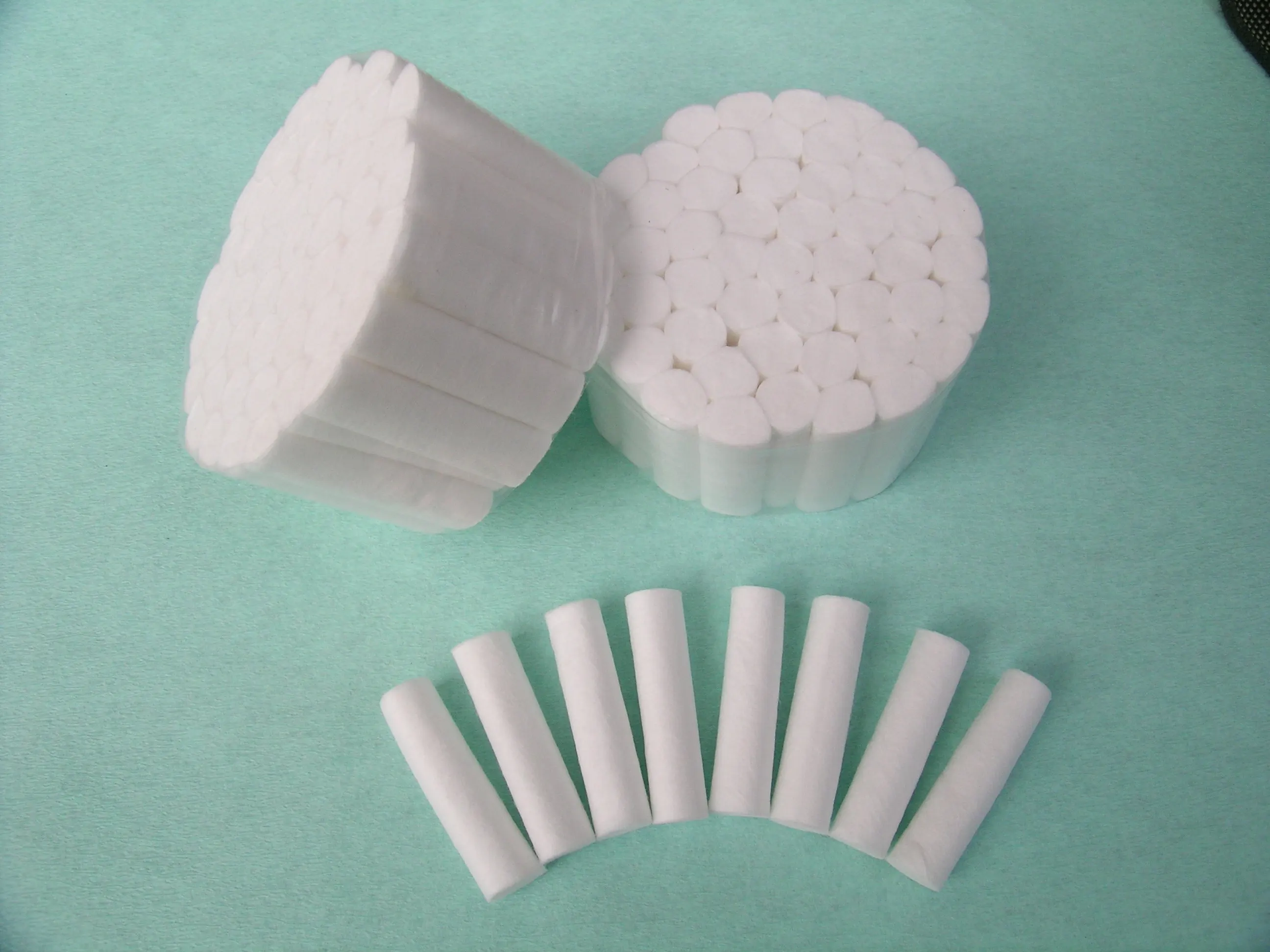 Premium Dental Cotton Rolls #2 Medium 1.5 x 3/8 Extra  Absorbent Non-Sterile Cotton Roll (100 Pack) : Industrial & Scientific