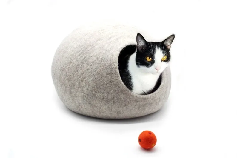 Felt Cat Caves- Handmade Wool Cat Cave - Wool Felted Pet Bed - Soft And ...