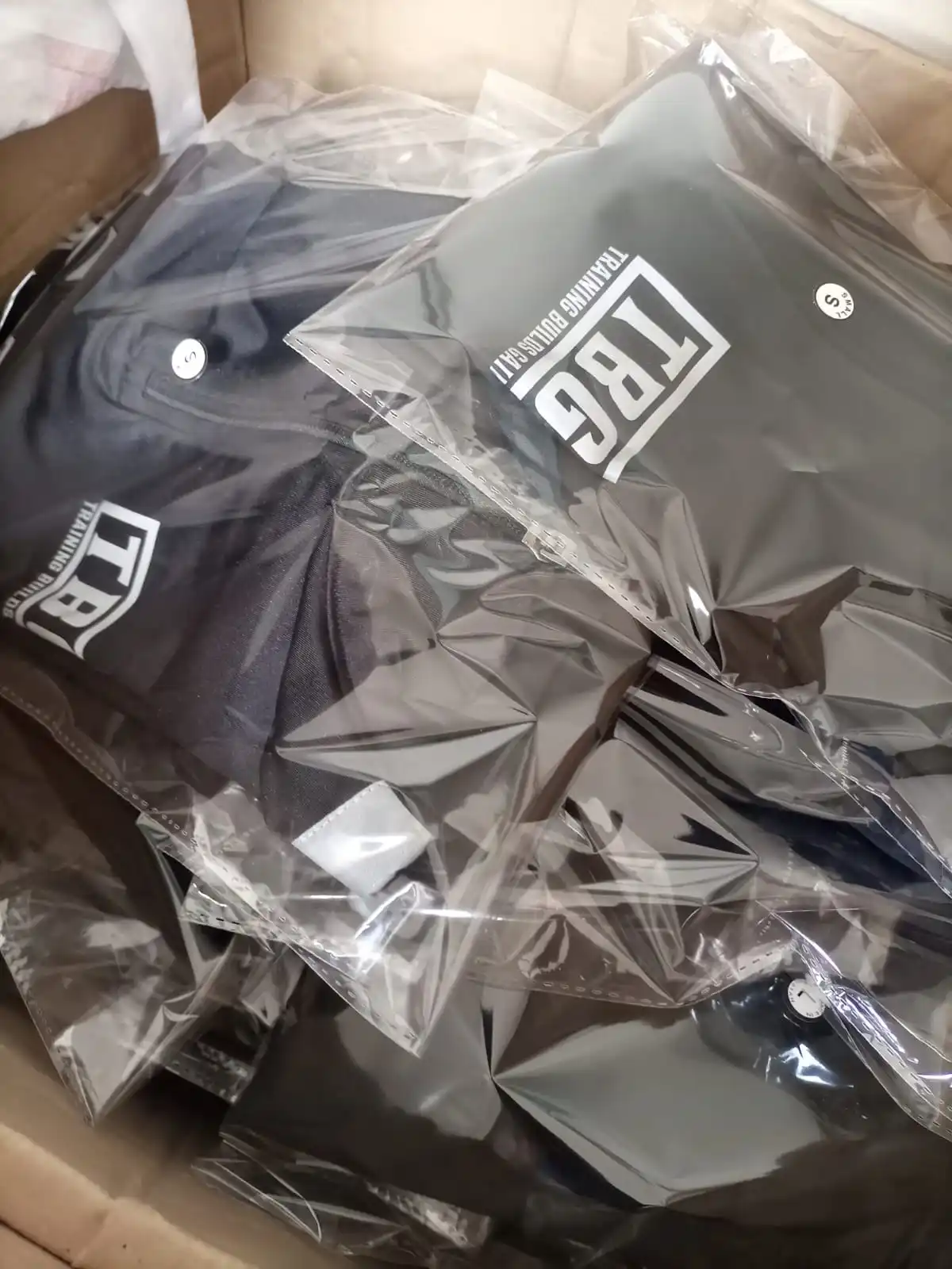 Wholesale Mens Custom Gym Tank Top Black Color Dropped Hem Split Hems