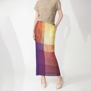 Factory Wholesale 2025 Women Fashion Skirts High Quality Stretch Print Miyake Pleated Skirt