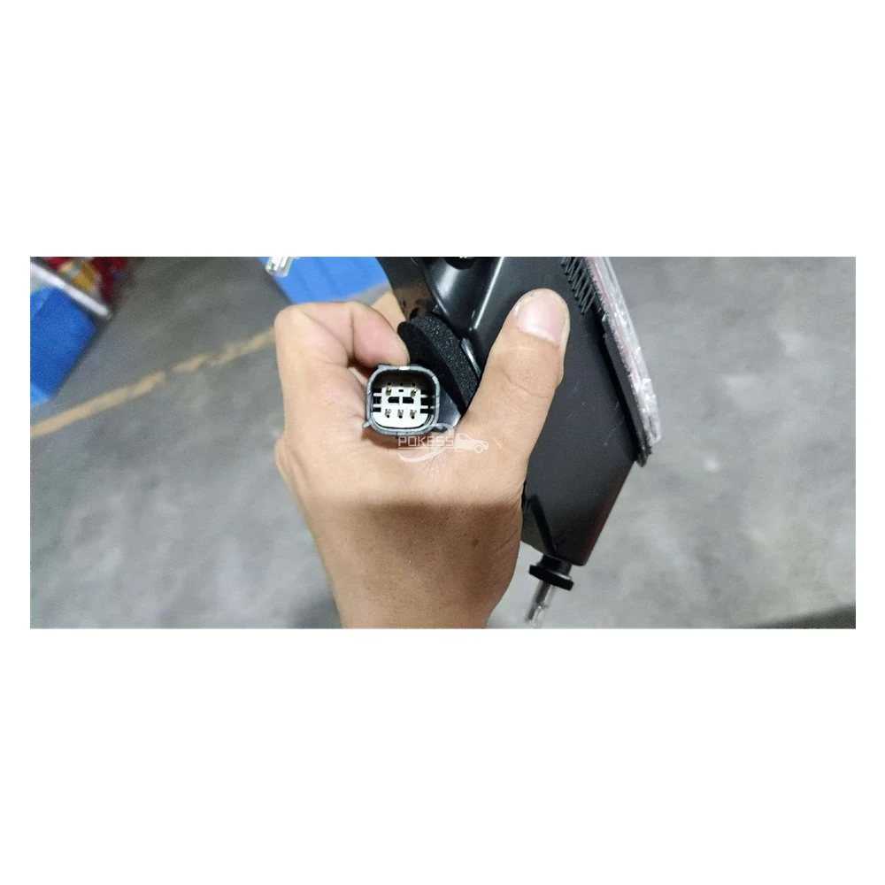 GP5Z13404B GP5Z13404A GP5313404BC Rear Outer Tail — 5