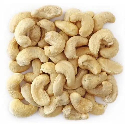 BUY RAW/FRIED/BAKED/ROASTED CASHEW NUTS WW320 Raw Cashew Nuts Edible Dried Nuts W320 Grade Dry Clean Place Organic Cultivation