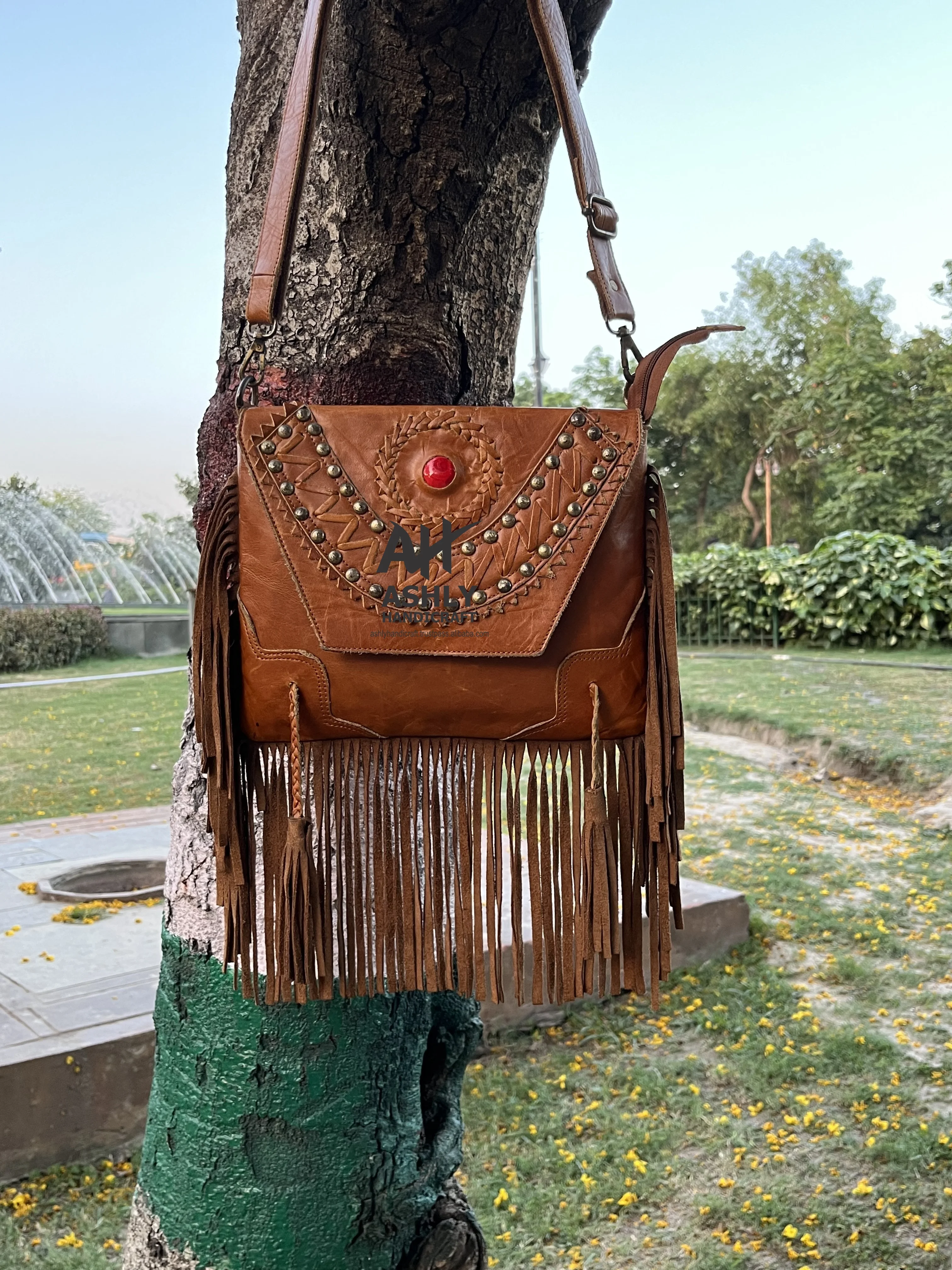 New Arrival Suede Leather Crossbody Bag Cowhide Fringe Single