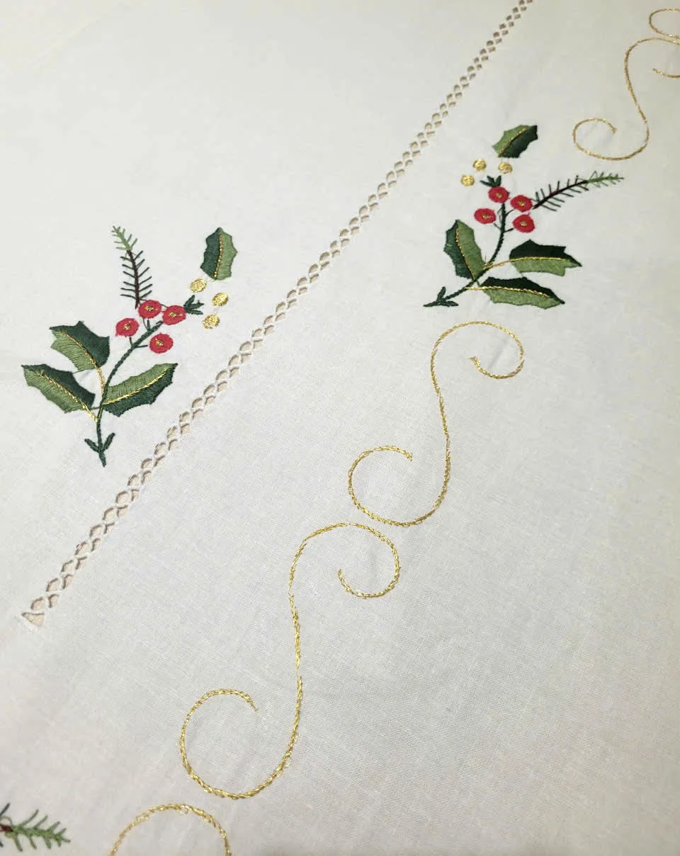 Custom Embroidered Holly and Red Bow Christmas White Cotton Tablecloth Hemstitch Tablecloth Home Hotel Restaurant Holidays Use