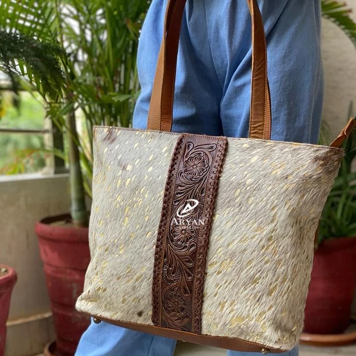 Top-Grain Cowhide Leather Handbag – Spacious Soft Tote for Everyday & Commuting