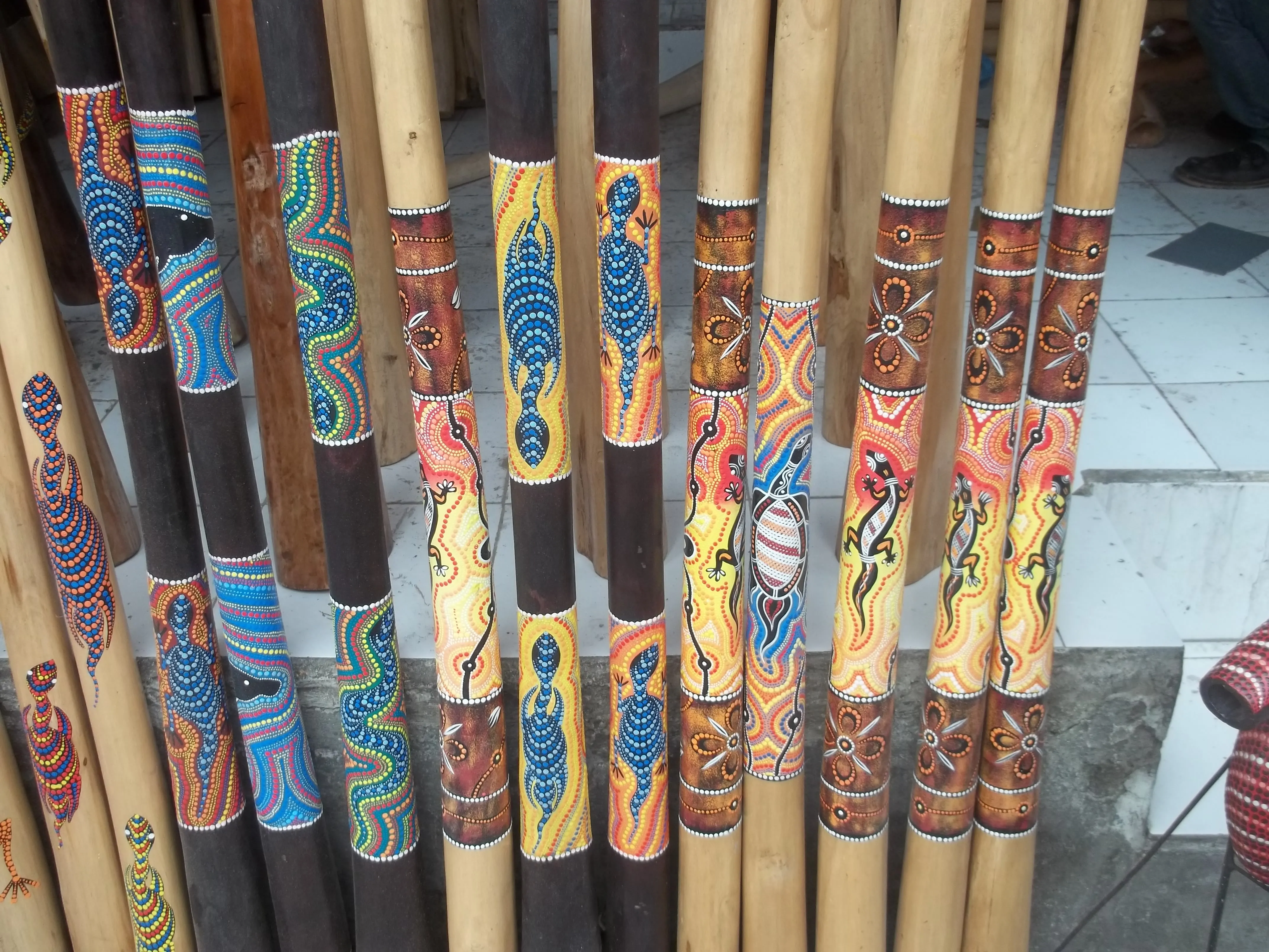 Bugdu Alibaba.com: Wooden Long Didgeridoo made of teak or eucalyptus wood ...