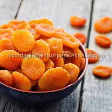 dried apricot3.jpg