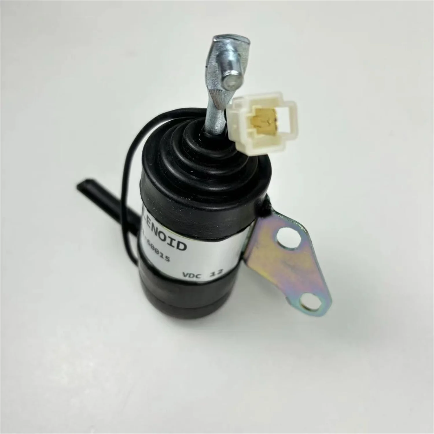 Fuel Shutoff Solenoid 16851-60015 for RTV900 ZD18 Engines