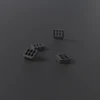 Noir 6 broches