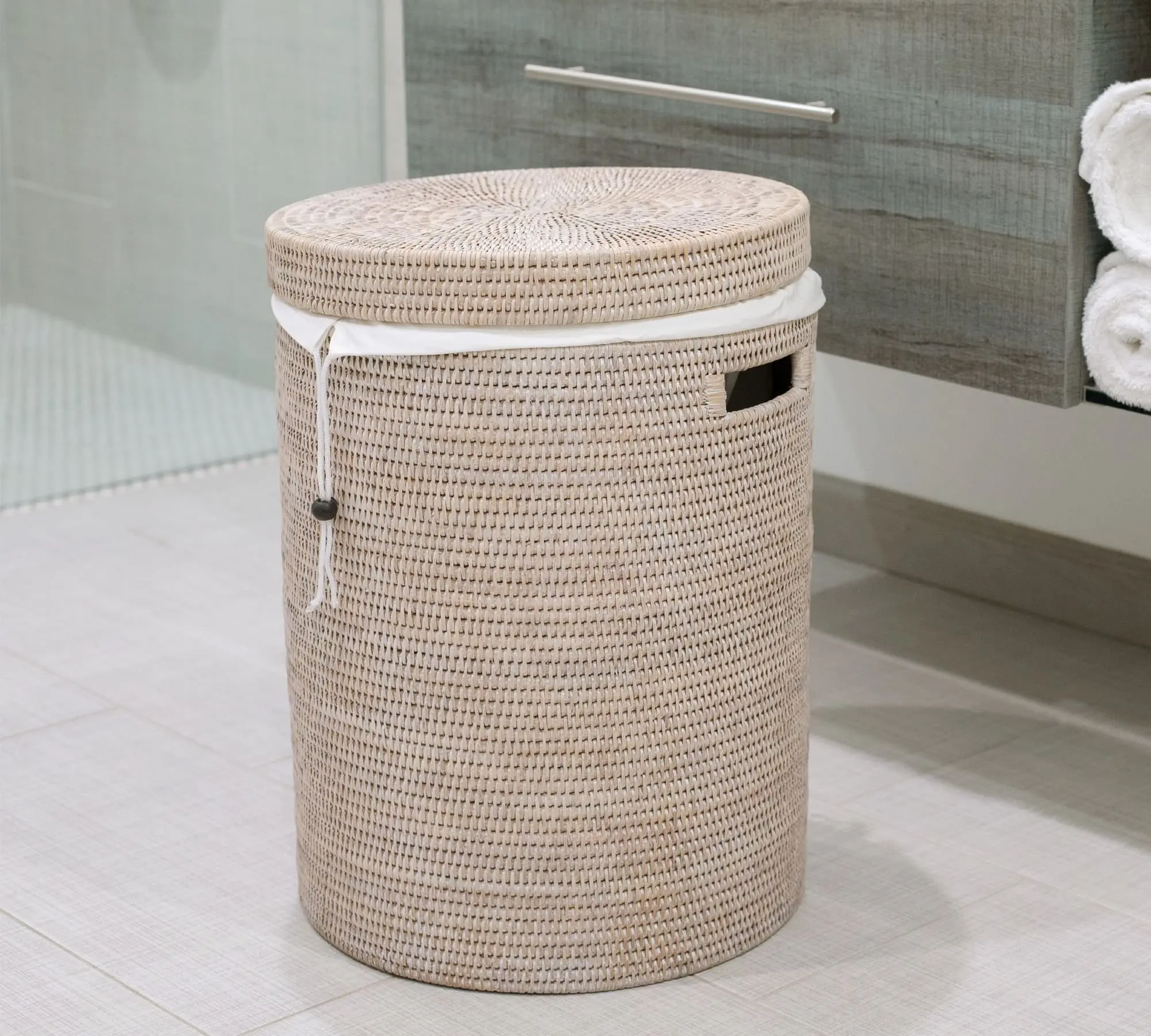 White Rattan Laundry Basket Hampers With Lid Cheapest Price Two