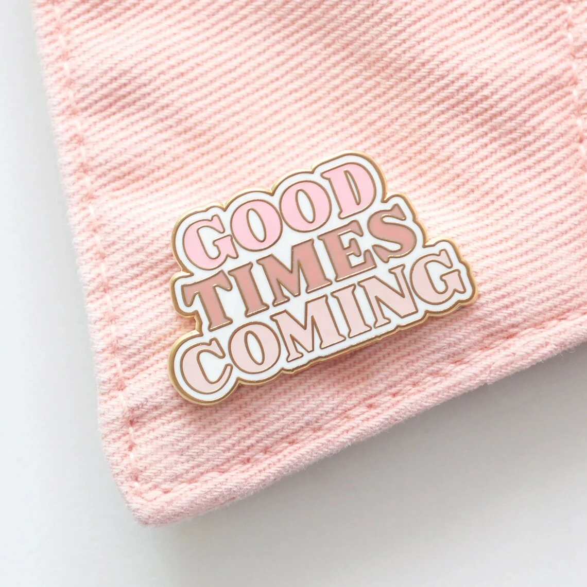 High Quality Round Gold Hard Enamel Lapel Pin With Custom logo manufacture