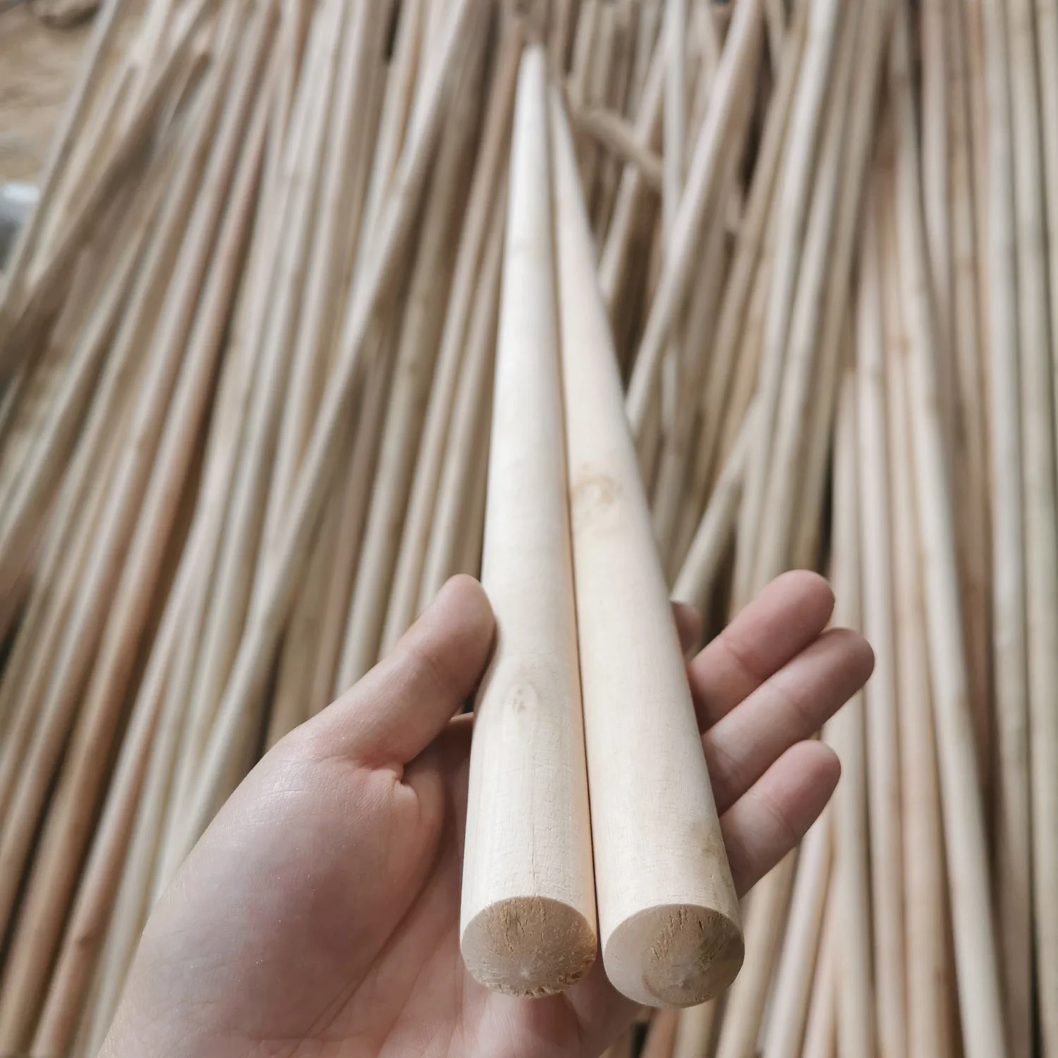 Wood Stick From Viet Nam Broom Handle Natural Eucalyptus Wooden Broomstick Broom And Dustpan Set