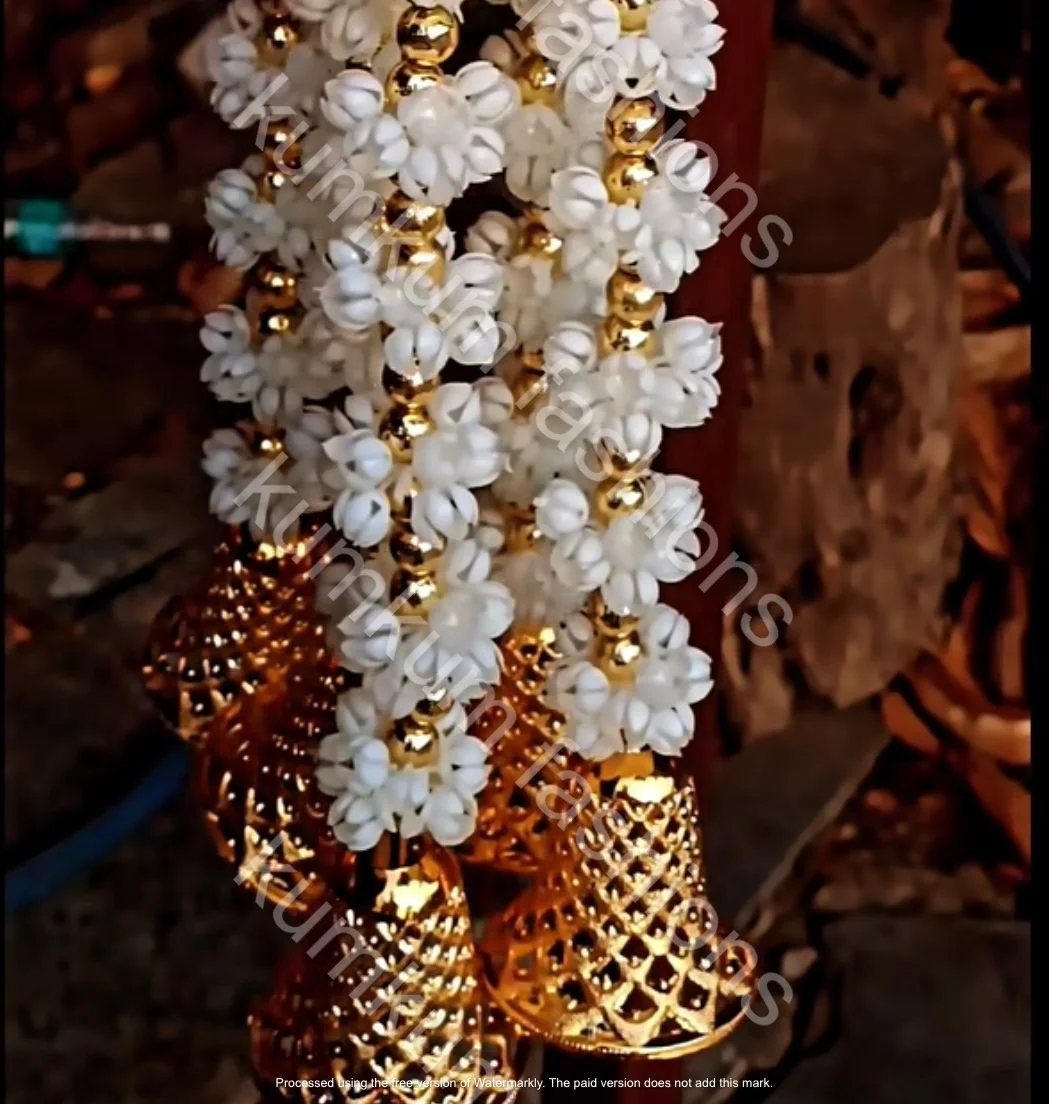 Withe Mogra Flower Garlands With Bell Decoration Wedding Decoration