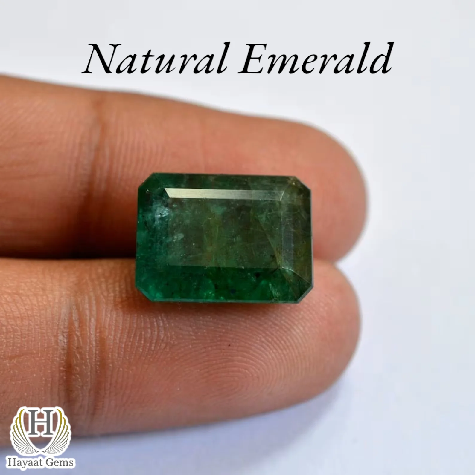 Export Selling New Design Jewellery Making Emerald Loose Gemstones Available at Wholesale Price From Indian Exporter