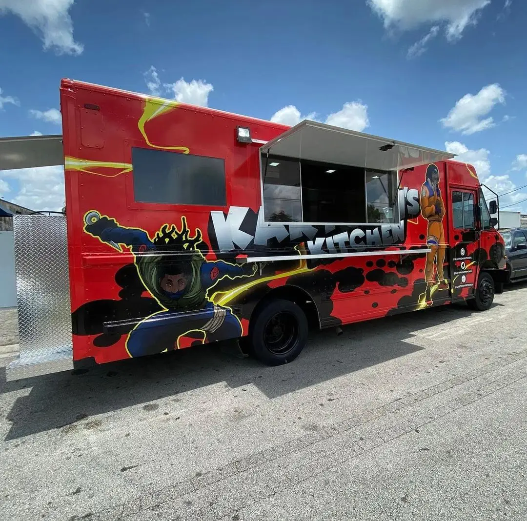 Mobile Food Truck Trailer Street Mobile Food Cart Outdoor Kitchen Fast Food Truck With Cooking Equipment For Sale to UK USA OMAN