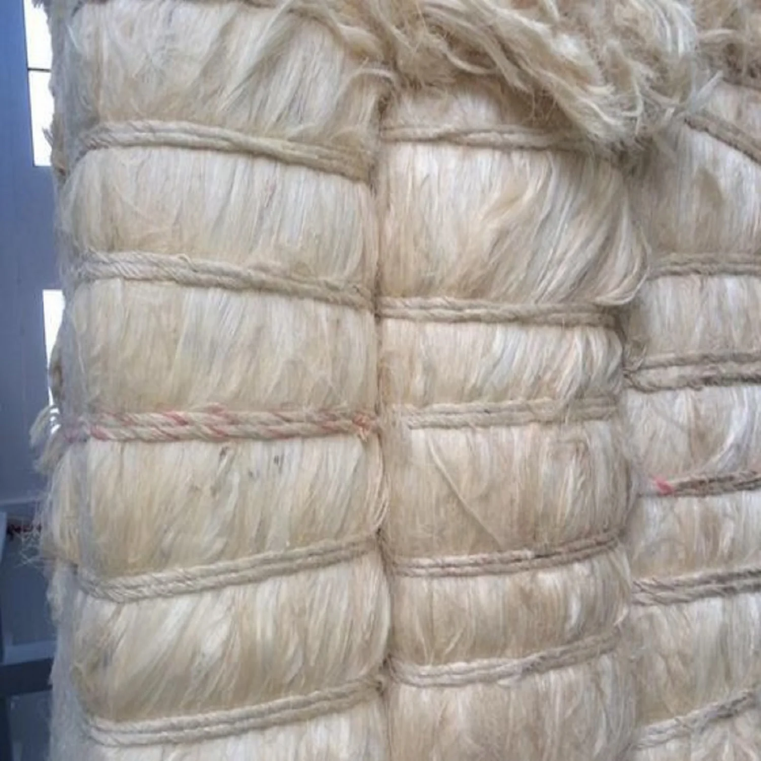 Natural Sisal Fiber Textile Raw Material /Raw Sisal Fiber / Sisal Fibre for Sale