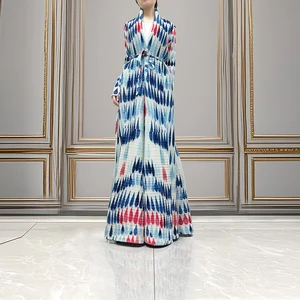 Muslimah Clothing Wholesale Women Fashion Abaya Stretch Polyester Fabric Middle East Elegant Abaya Miyake Pleated Robe