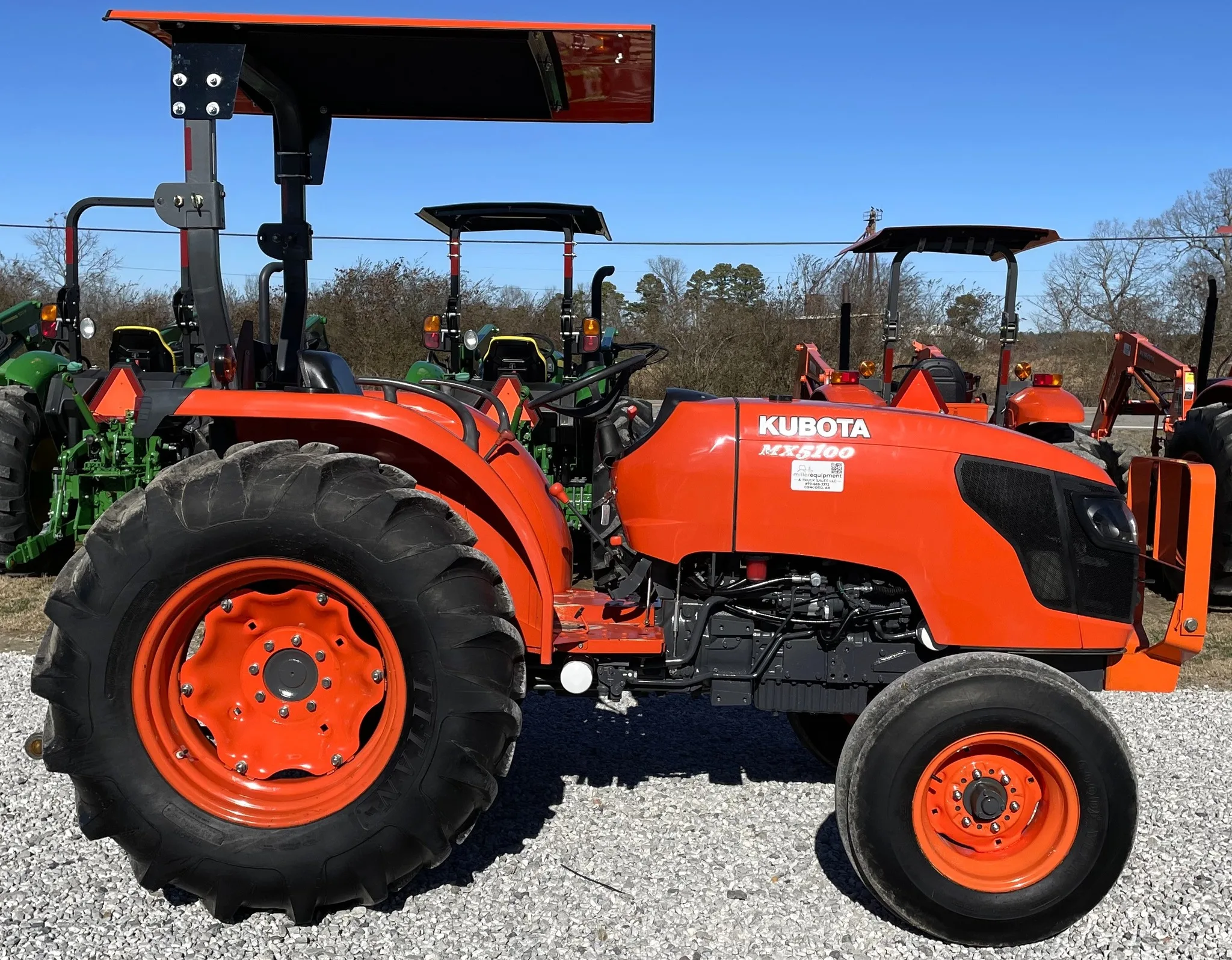 Kubota Tractors La525 4 Wheel Used Tractor Kubota La525 With Front
