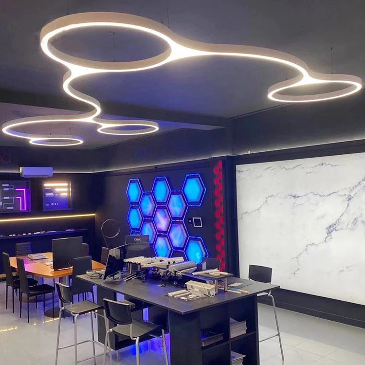 Креативная светодиодная линейная подвеска в форме осьминога Водолея Музей науки художественная галерея репозиторий театральный выставочный зал вестибюль