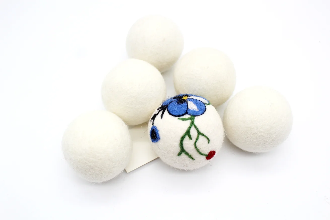 Amazon Best Seller 2023 Handmade White Laundry Dryer Ball Wool