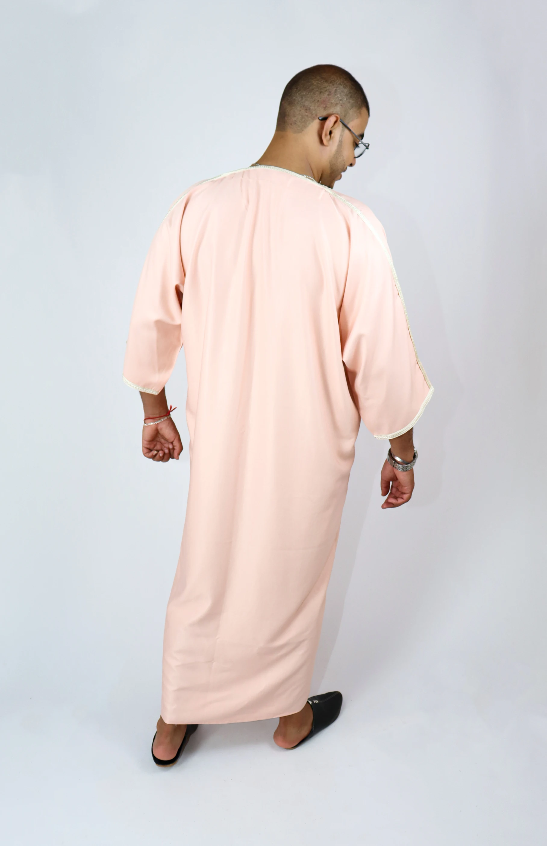 Pink Gabardine Moroccan Gandoura for Men Handmade Kaftan Dresses 10 OEM  Washable Traditional Customized Accepted