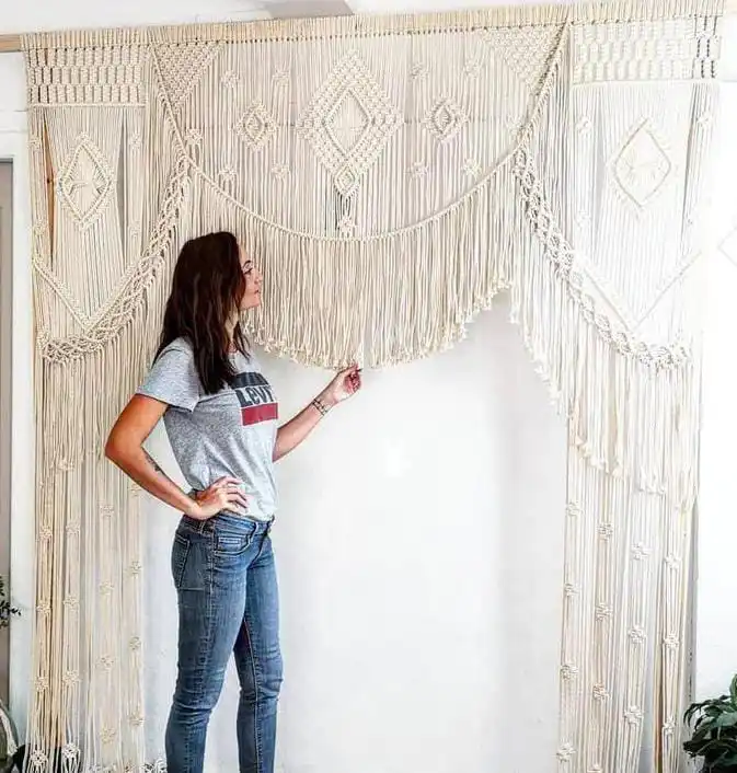 uso di tende della porta della corda del macrame del cotone per il salone  fatto dal lpp internazionale di isar