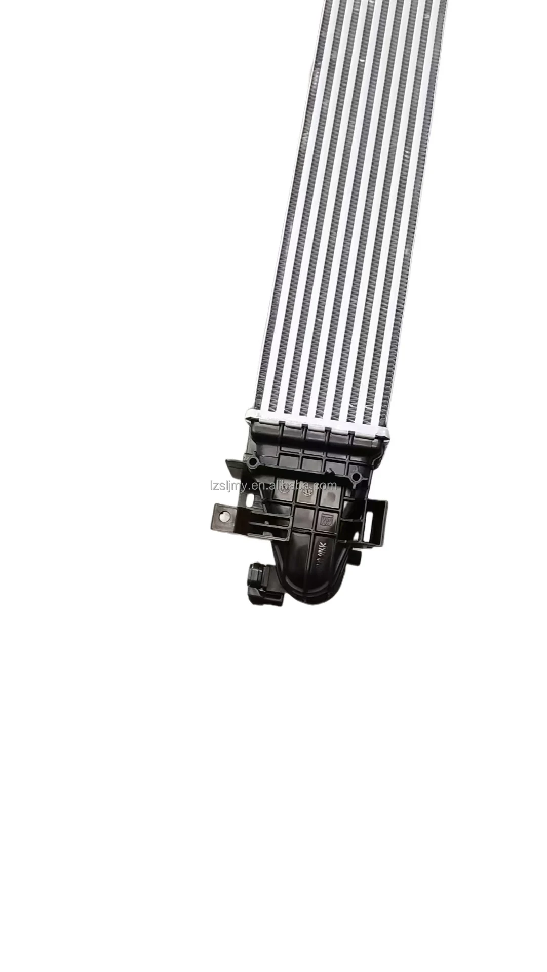 Chevrolet Intercooler Engine Turbochanr for Trax 24 Radiator OEM 42814935 New Condition spare parts auto manufacture