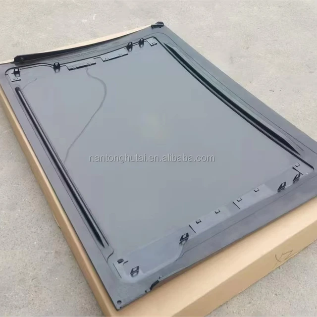 Best Selling Car Parts Auto Parts Sunroof Window Parts Glass for Hyundai  VERACRU Auto Sunroof