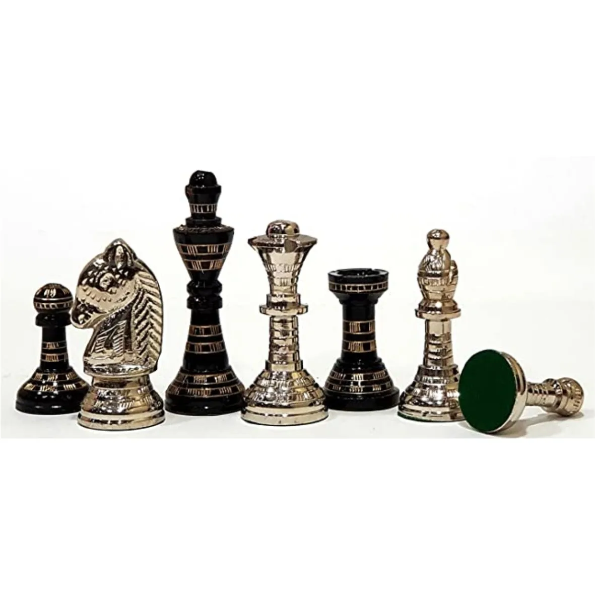 Luxurious Standing Wooden Chess Set With Metal Chess Pieces Silver & Copper Polished High Quality Chess Set Indoor/outdoor Game