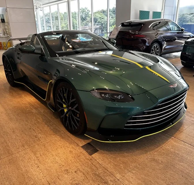 2020 2021 For Sale Used Astons Martins Vantages V12 Coupe Right And