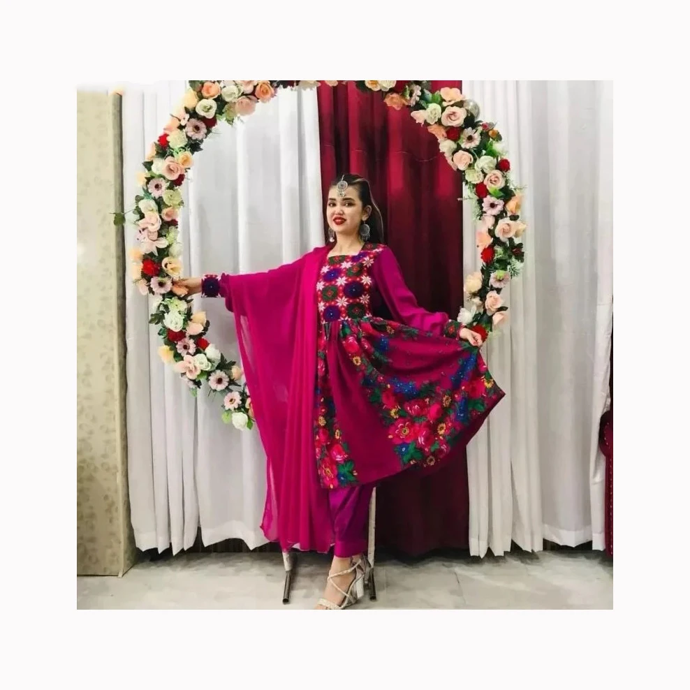 Kuchi Afghani Dress - Traditional Ethnic Suit Made of Cotton & Silk,  Perfect for B2B Apparel Trade in Pakistan & Afghanistan