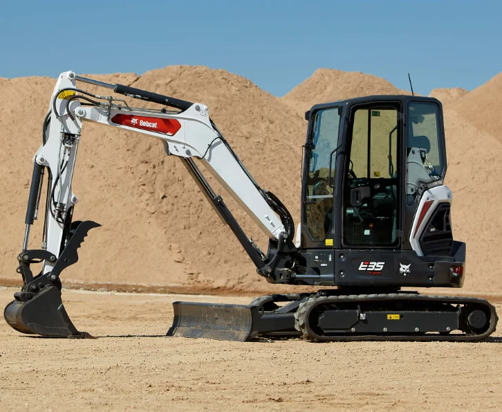 High Quality for E42 Mini Crawler Excavator with Enclosed Cab Engine Motor & Gear High Load Moment 8.6KW Power Price