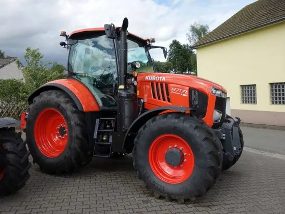 KUBOTA M7171 TRACTOR - Versatile Farm Machinery for Sale