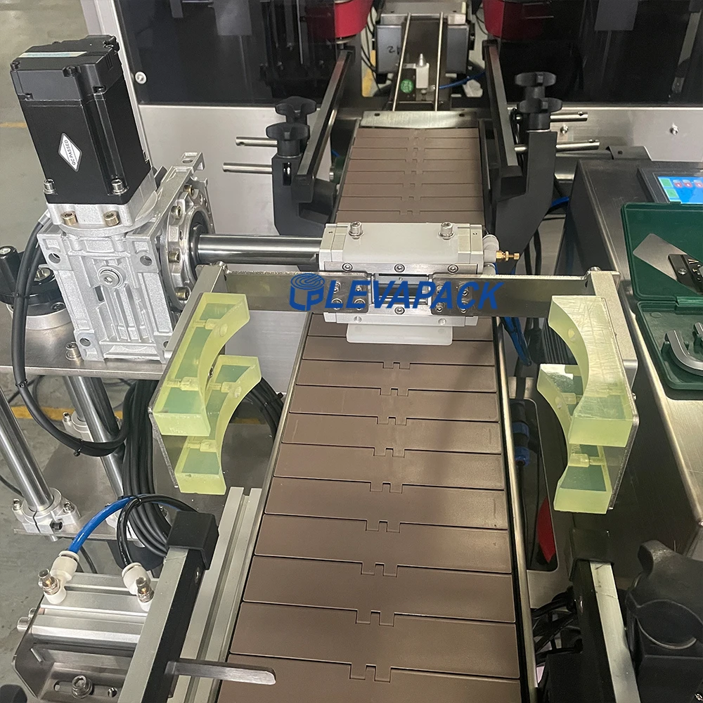 Factory Price Servo Turner Machine Tin Can Plastic Bottle Turning Equipment