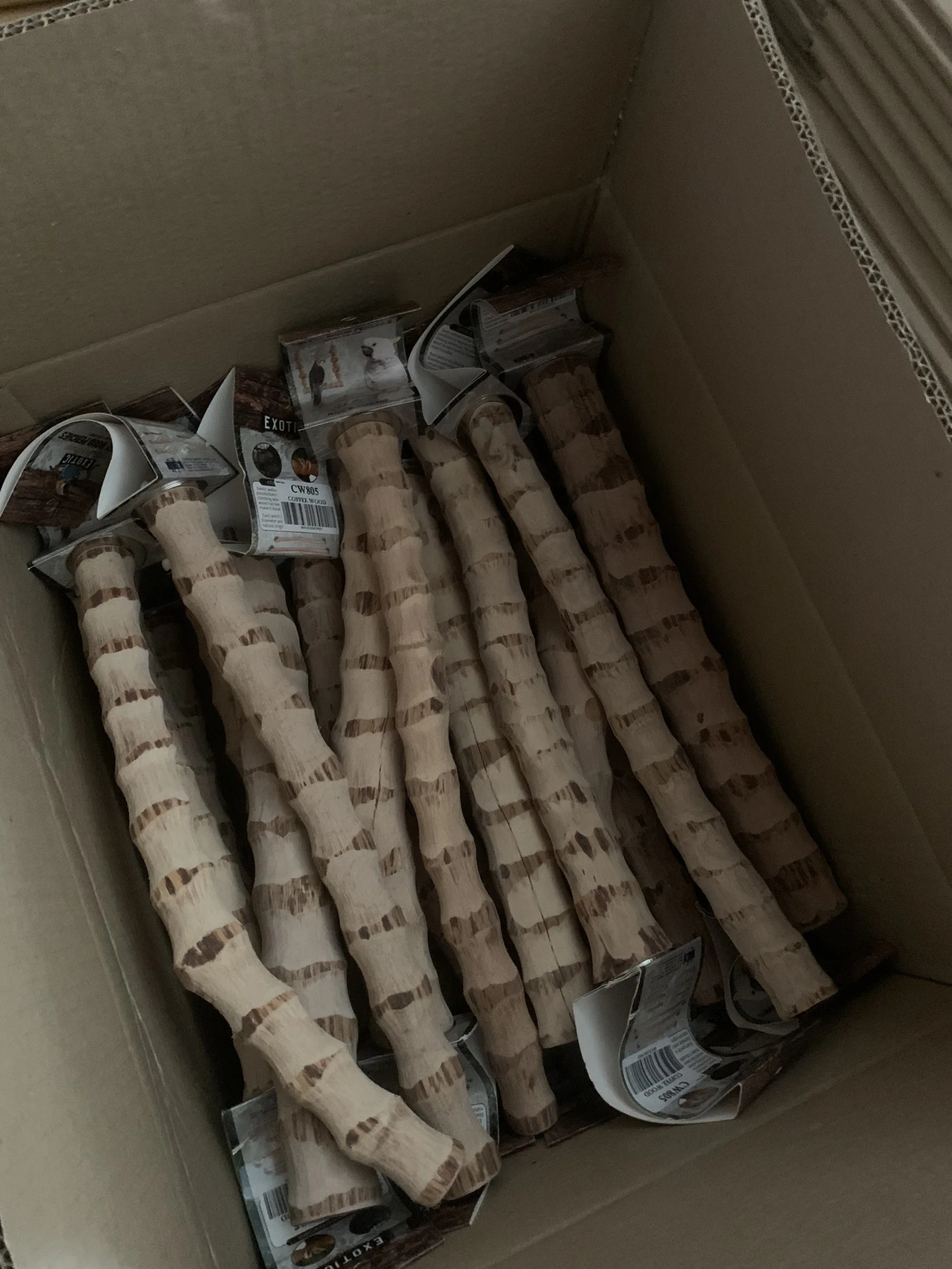 Jr601 Hand Crafted Coffee Wood Premium Bird Toys Pet Product Parrot