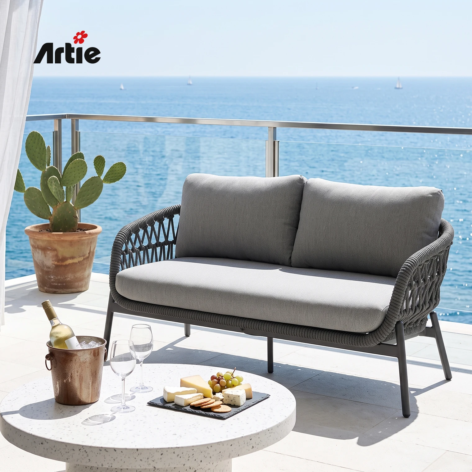 Artie Modern Design Outdoor Furniture Patio 2 Seater Sofa Aluminum Furniture Woven Rope  Luxury Garden Sofa