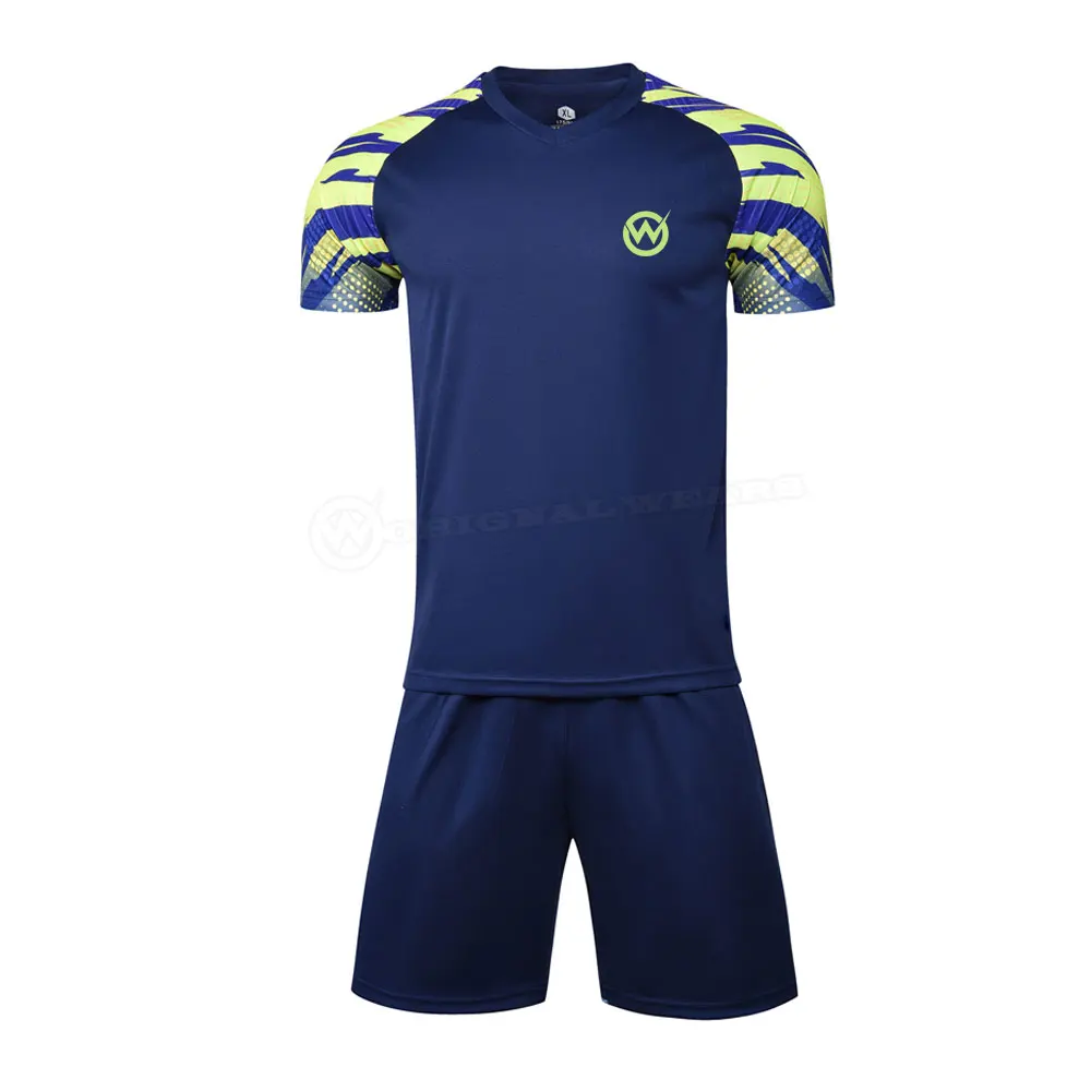 Light Weight Polyester Made Soccer Uniform High Quality Soccer Uniform ...