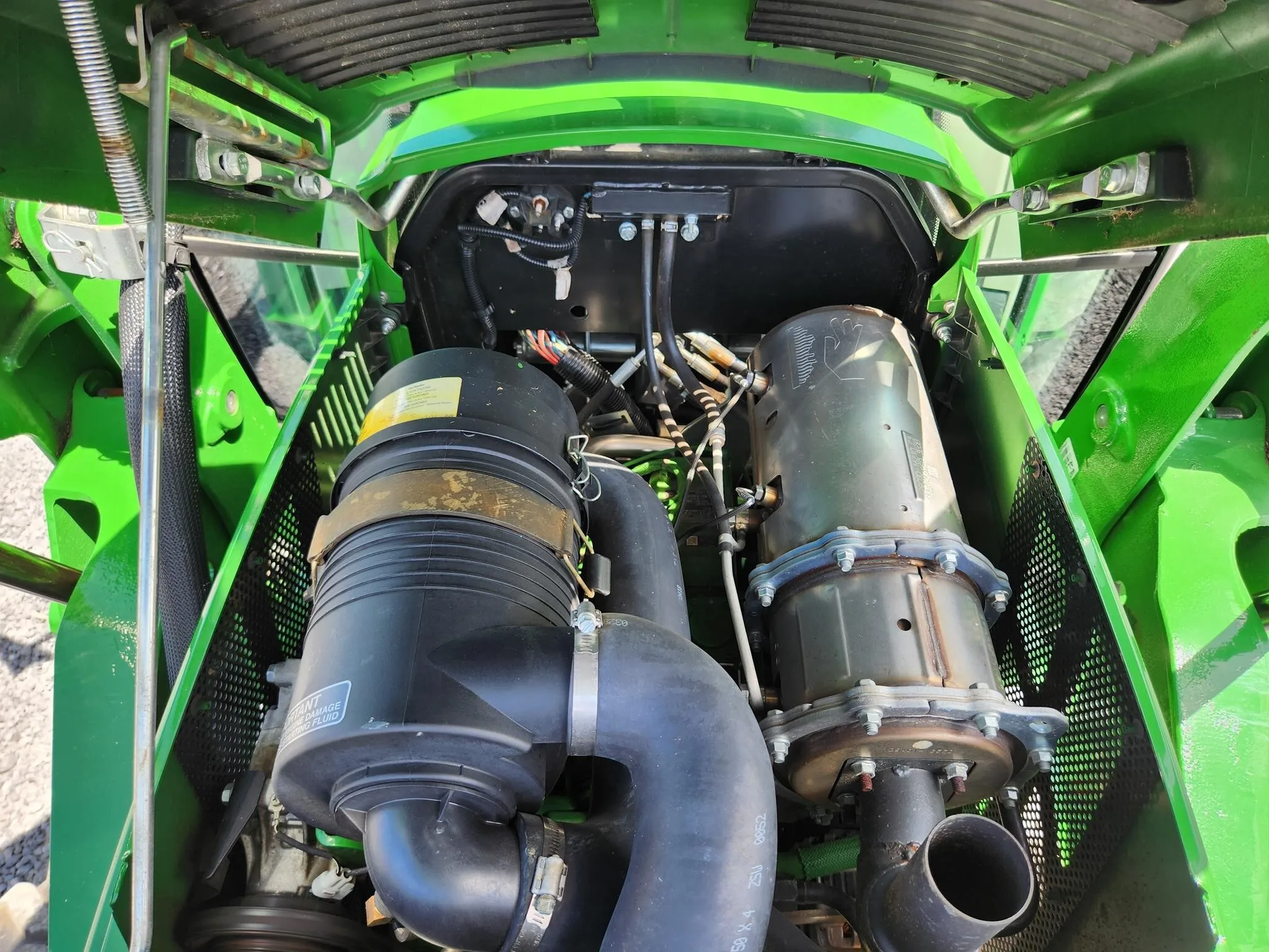2018 John Deer 4044R Tractor For Sale