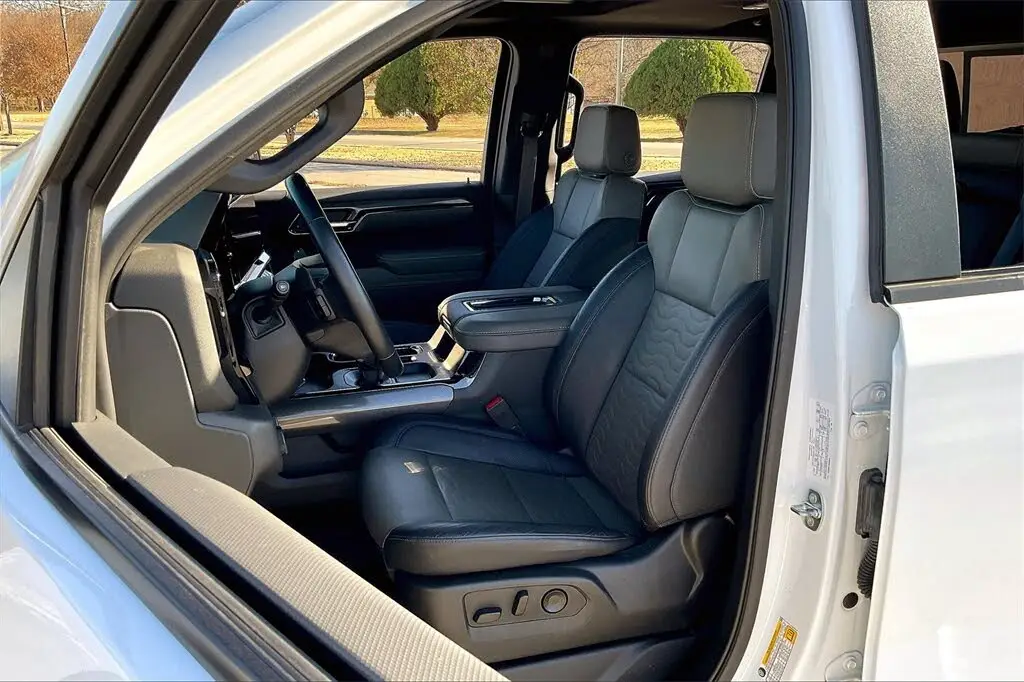 Chevrolet Cabrio Modellauto - Spielzeugauto Für Sammler - Nr.05