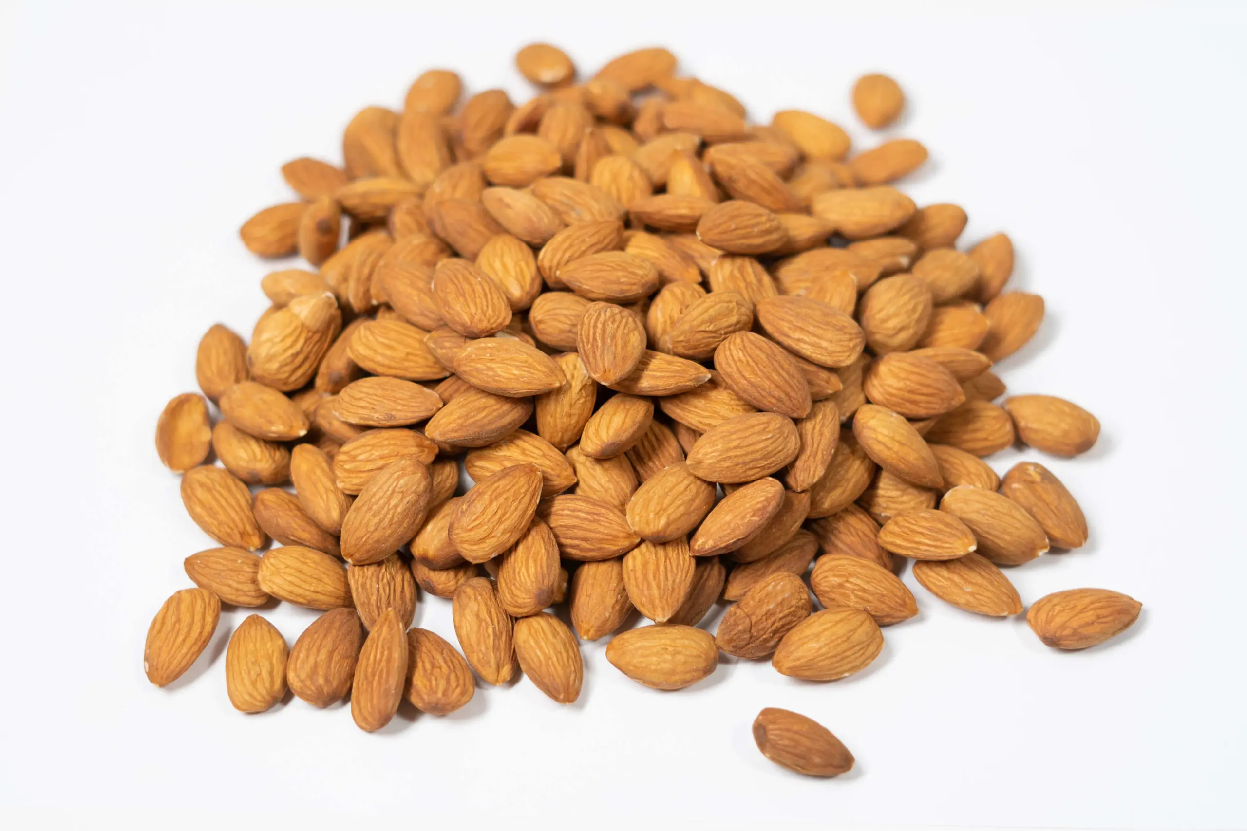 New Product/ New Stock Almonds Nuts at Wholesale Price for Sale