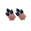 Blue,Pink .