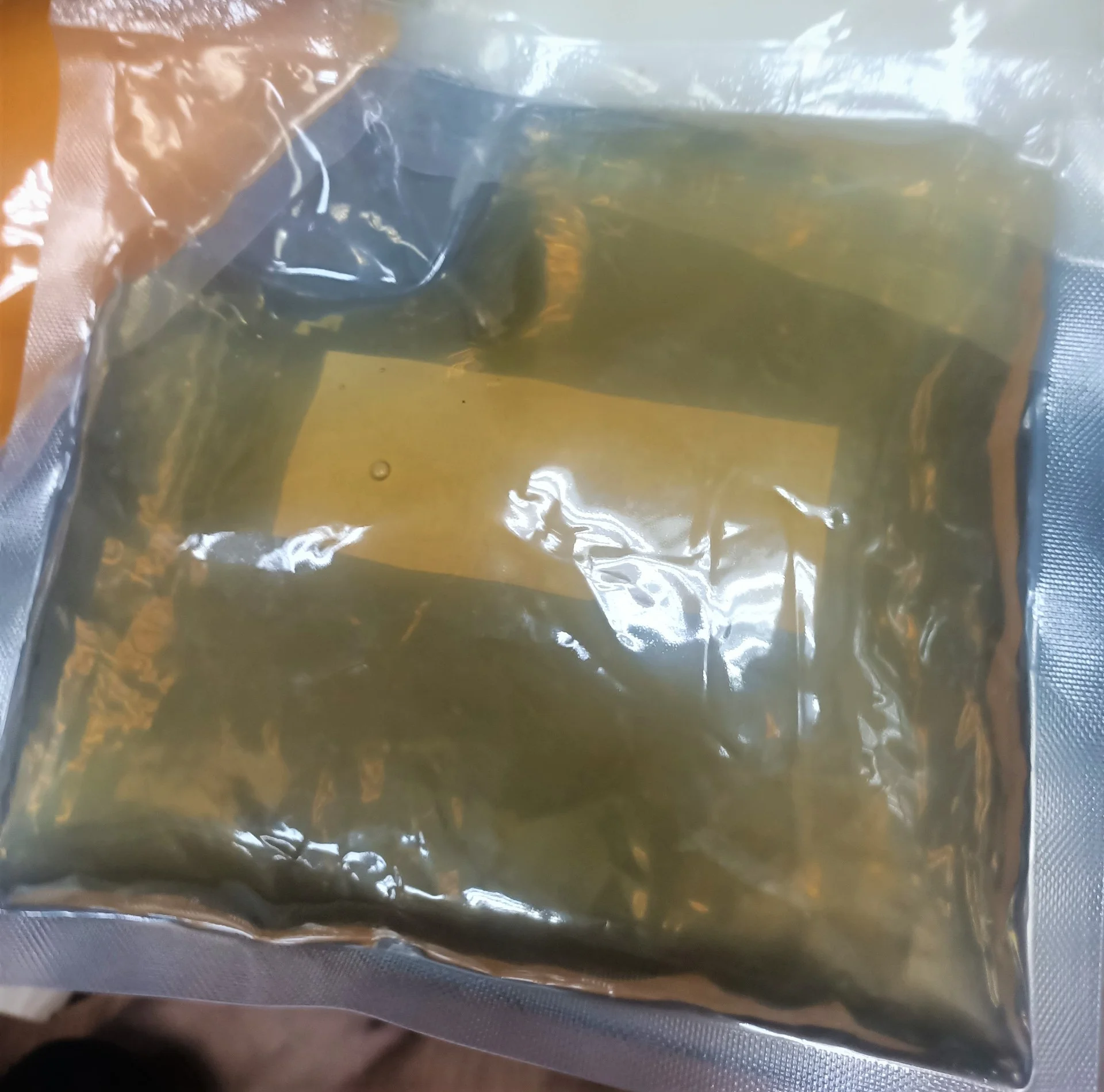 PURE COCONUT WATER CONCENTRATE / NATURAL HYDRATION BOOST / COMPETITIVE WHOLESALE PRICES / MADE in VIETNAM