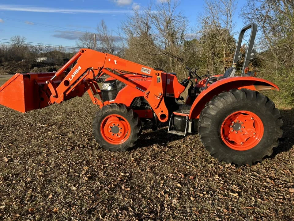 Kubota Tractor M7060 Farming Tractor For Sale Newused Kubota 4x4 Mini Tractor For Export Buy