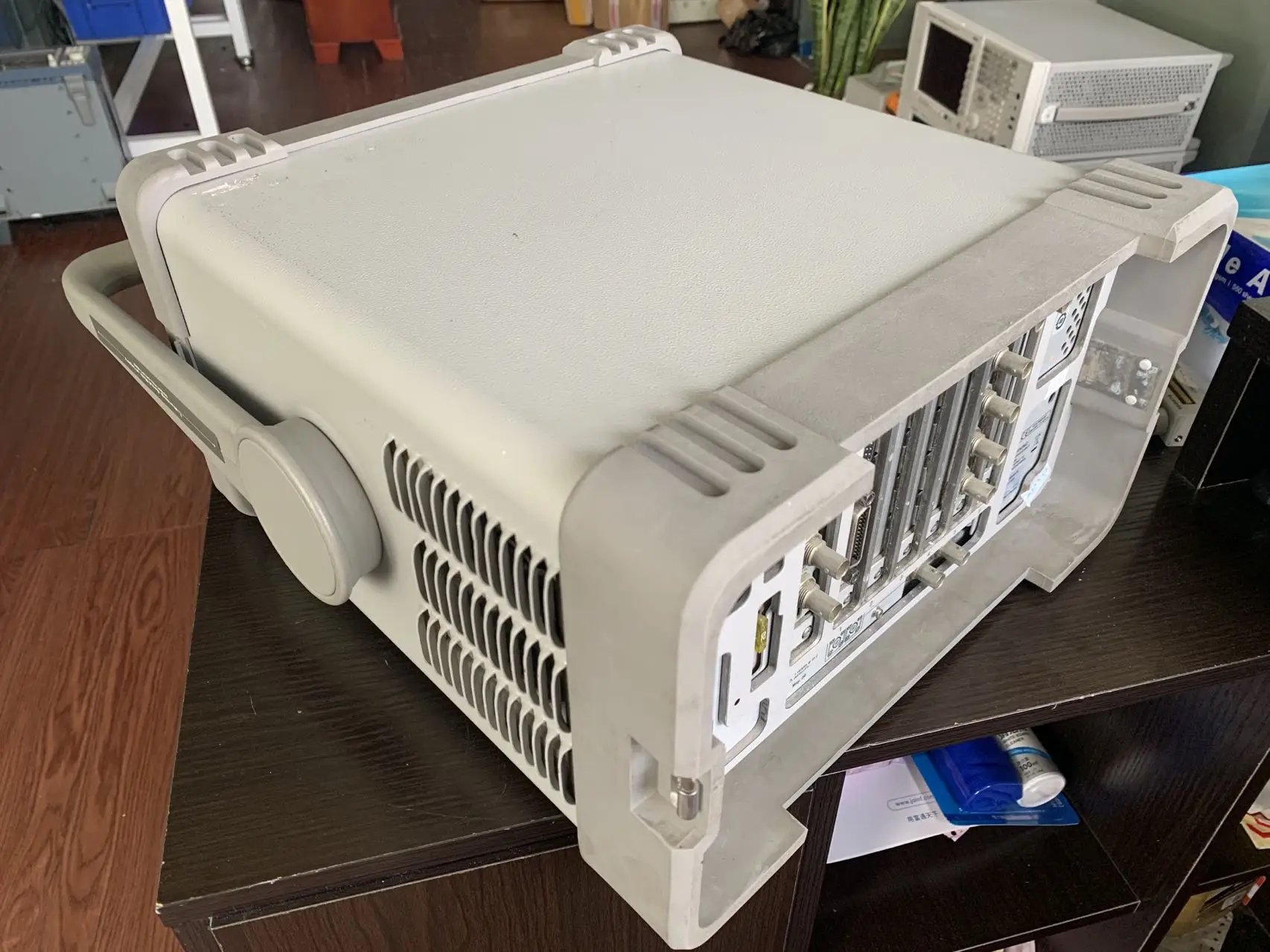 Keysight/ Agilent HP E4407B 9kHz - 26.5GHz ESA-E Spectrum Analyzer USED