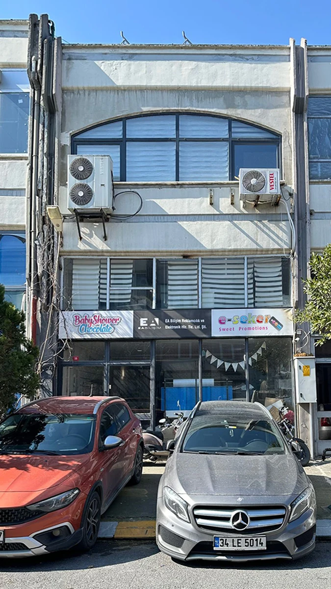 30karakter.jpg