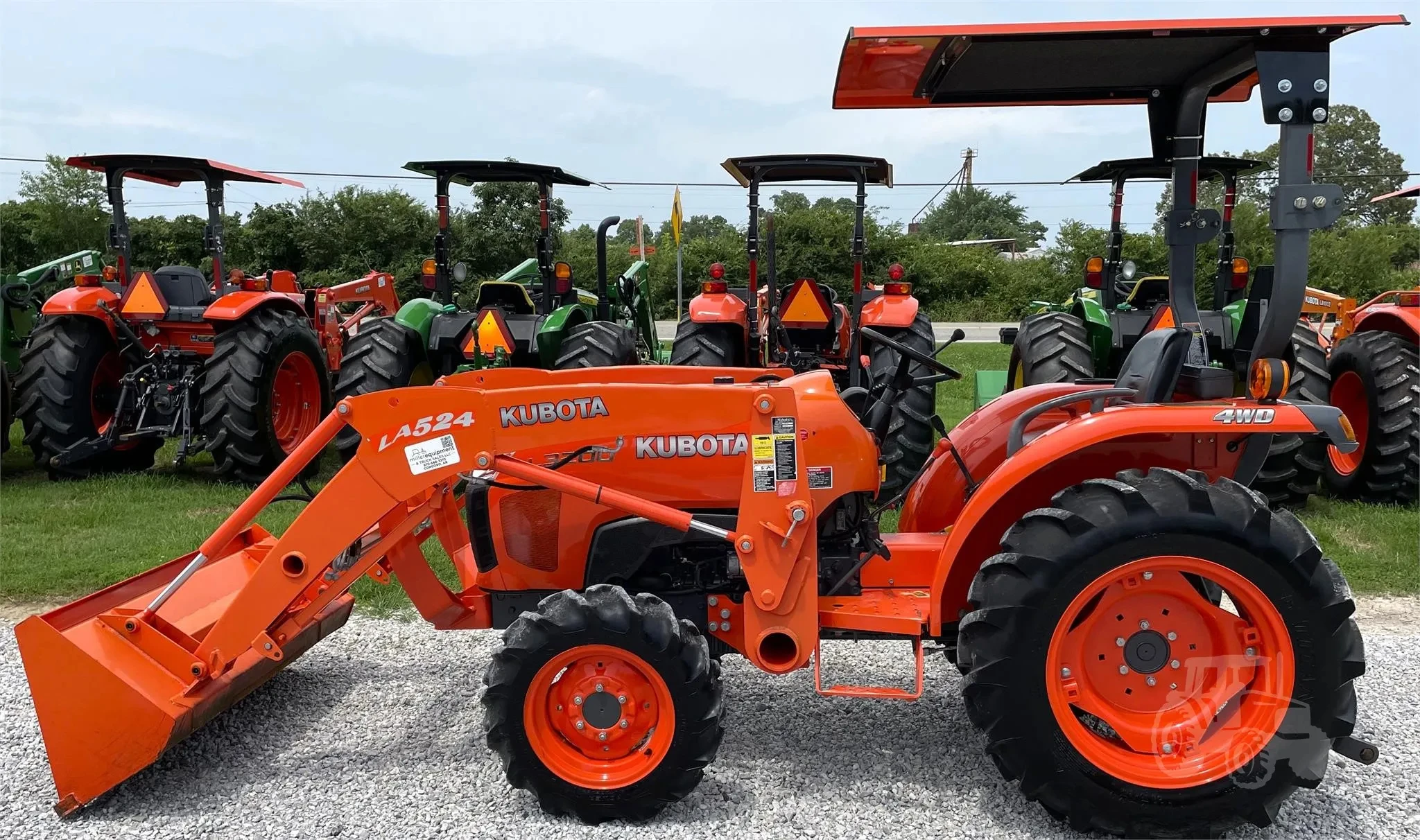 Best Offer for Used for Kubota BX23S 4x4 Wheel Tractor with Loader Backhoe Liquid-Cooled 3 Cylinder Diesel Engine for Farms