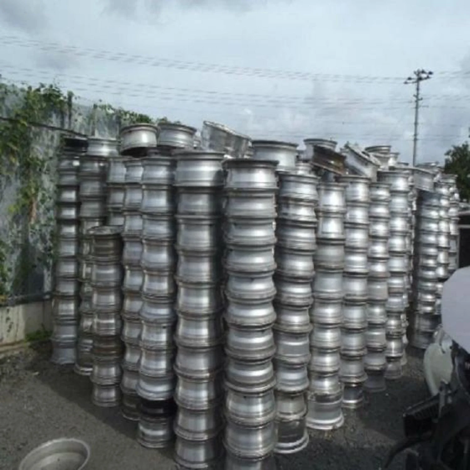 Factory Wholesale High Pure Quality 99.9% Aluminium Alloy Wheel Scrap Cheap Price